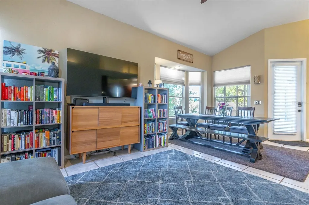 987 Kerwood Circle Oviedo FL 32765