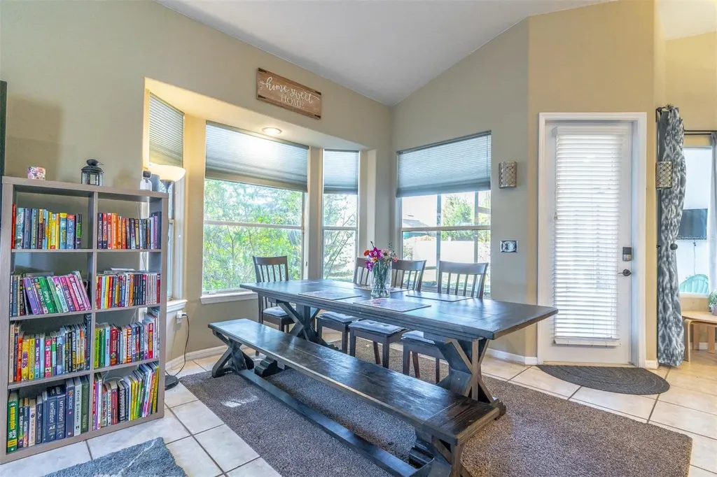 987 Kerwood Circle Oviedo FL 32765