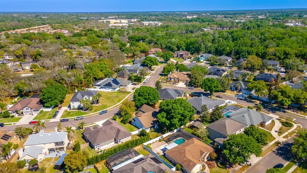 987 Kerwood Circle Oviedo FL 32765
