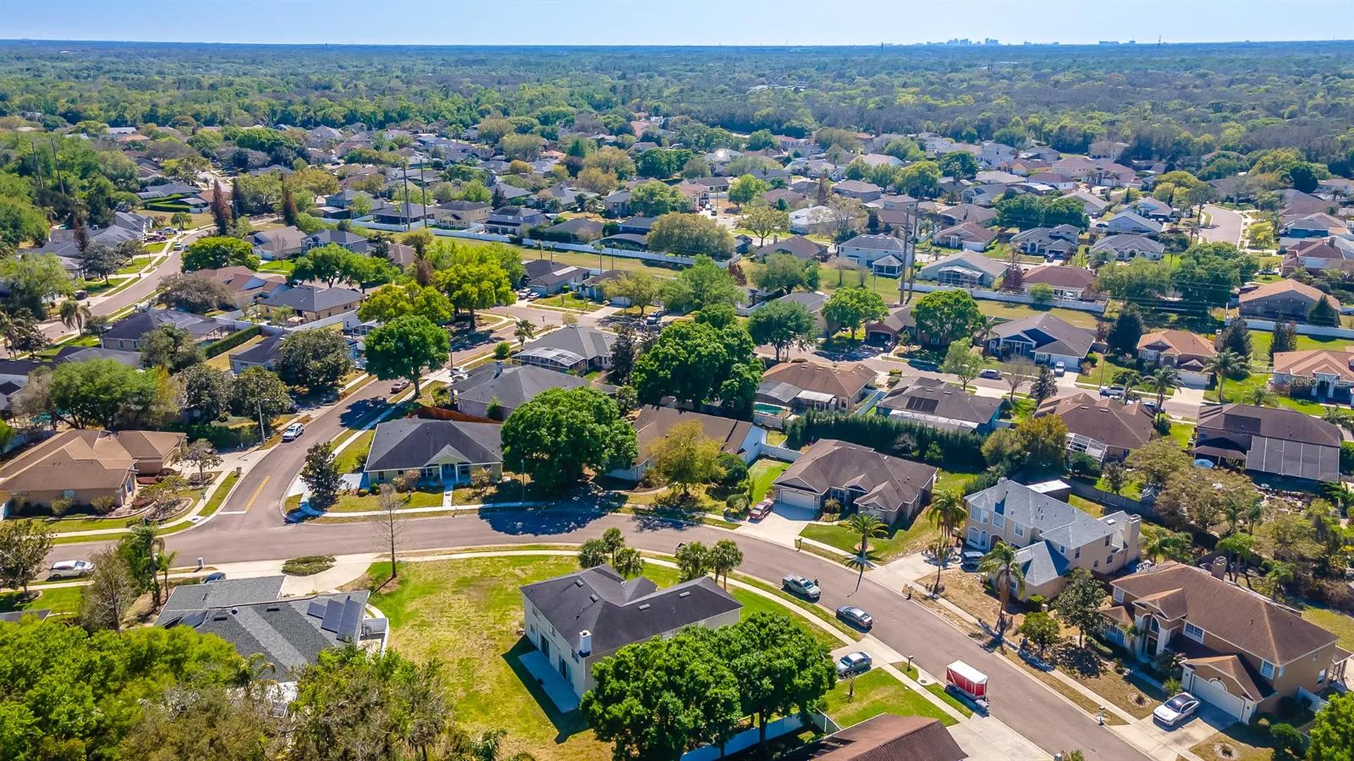 987 Kerwood Circle Oviedo FL 32765