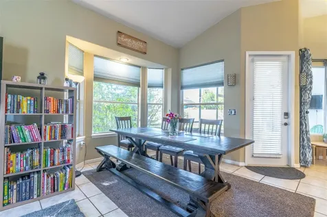 987 Kerwood Circle Oviedo FL 32765