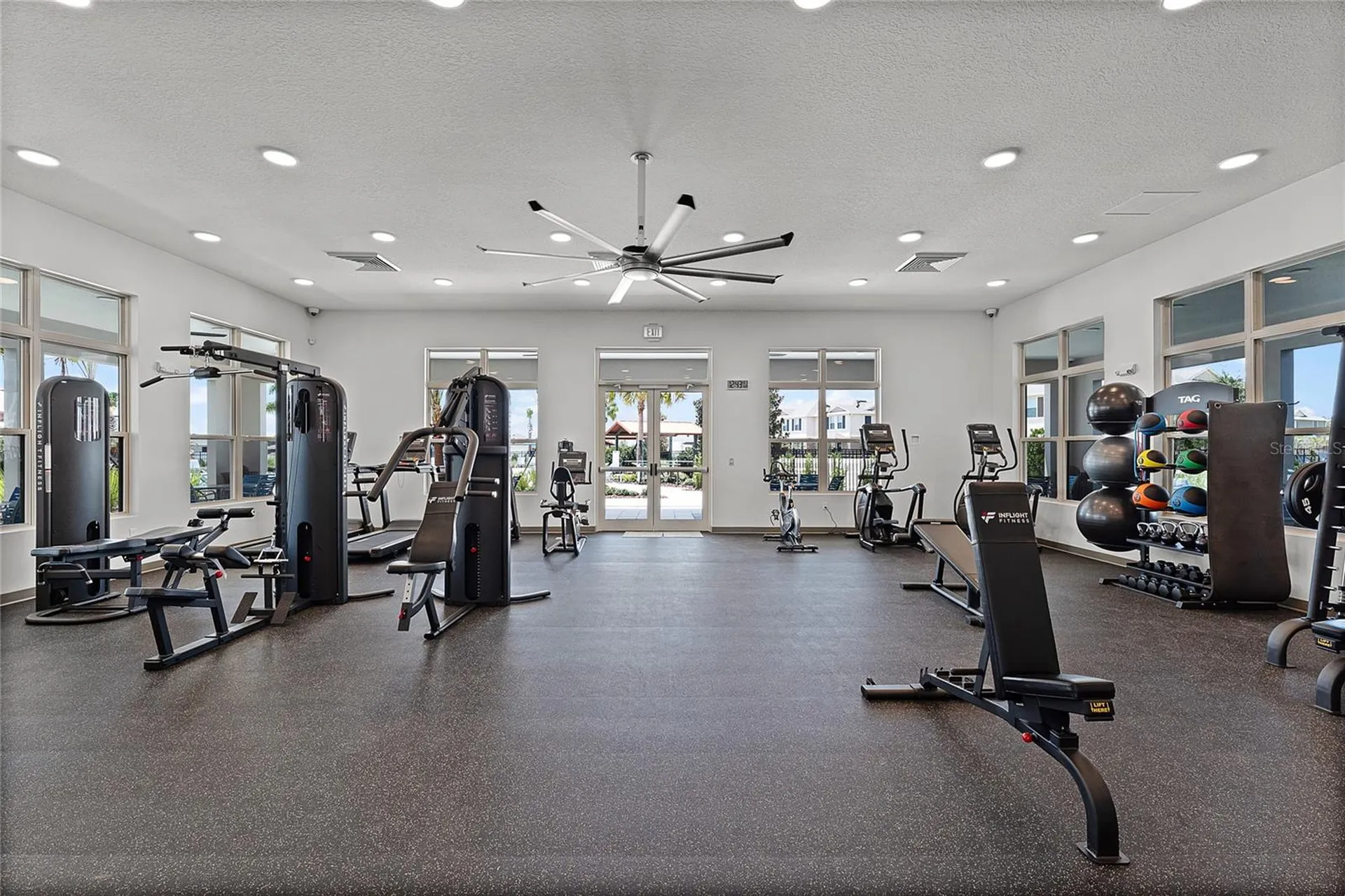 2050 Walnut Creek Drive Kissimmee FL 34744