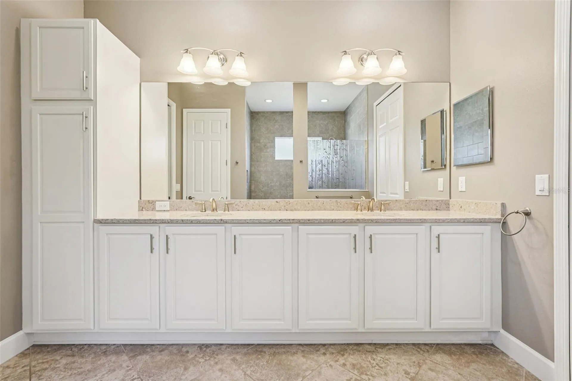 1803 Pacific Dunes Drive Sun City Center FL 33573