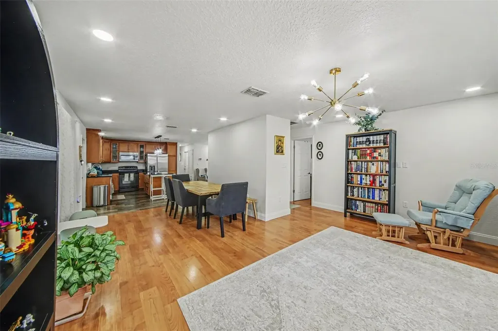 1928 South Boulevard Maitland FL 32751