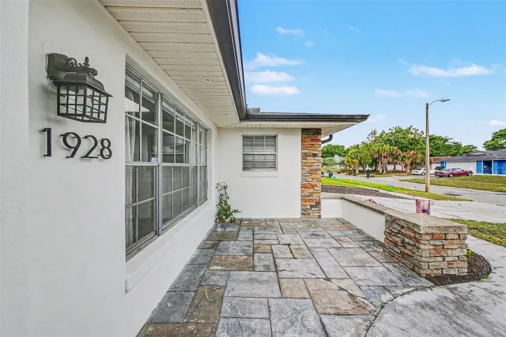 1928 South Boulevard Maitland FL 32751