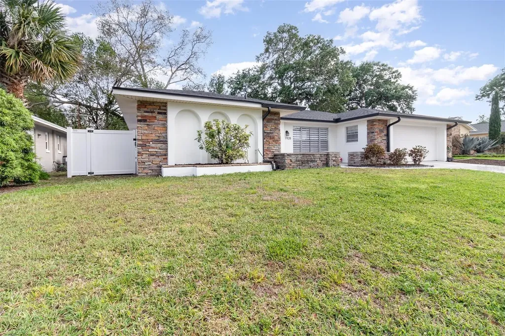 1928 South Boulevard Maitland FL 32751