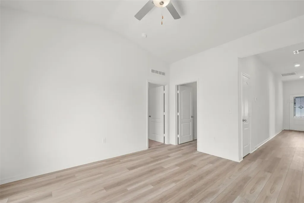 13323 Tula Loop Astatula FL 34705