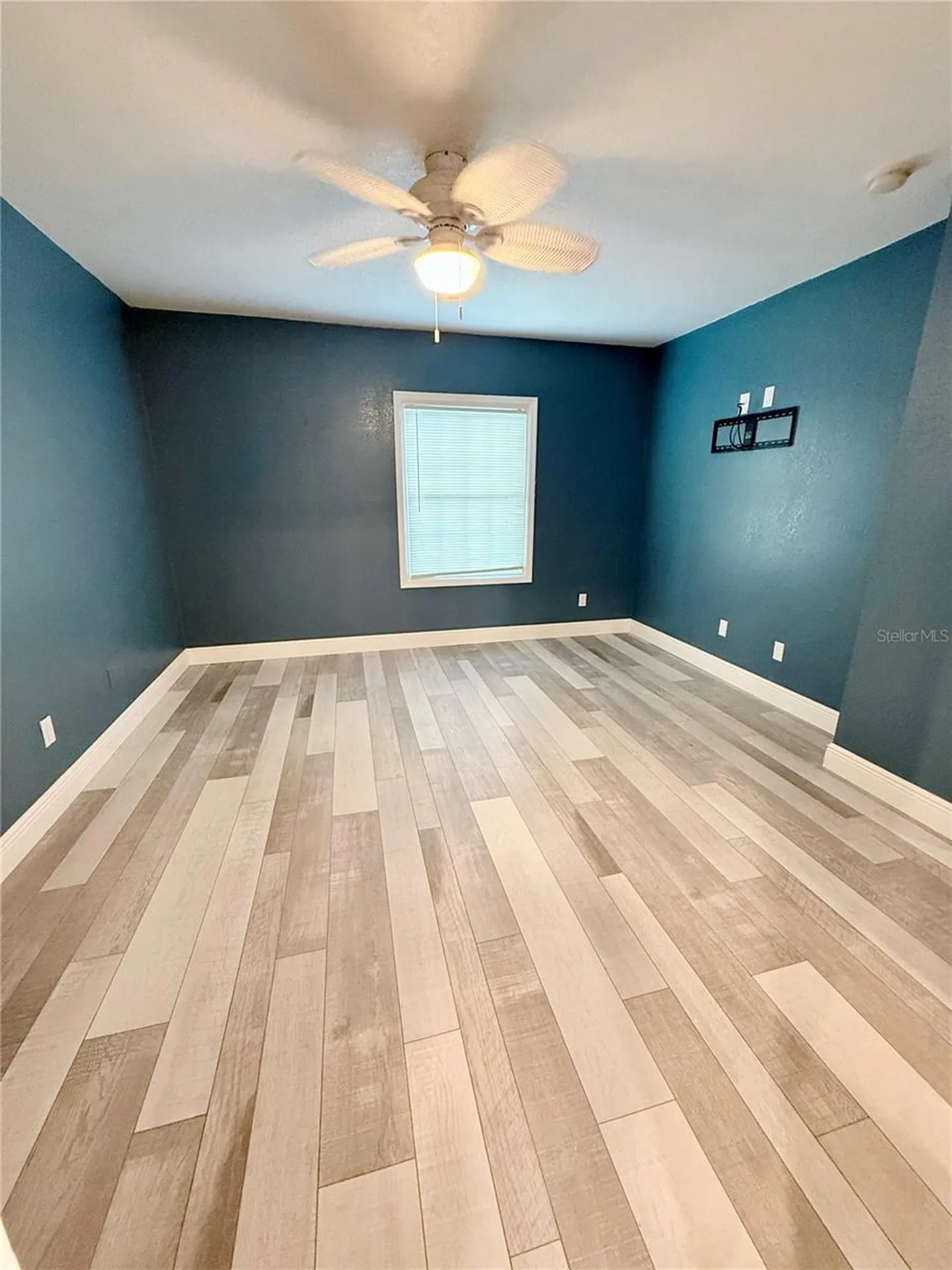 5075 Starfish Drive SE St Petersburg FL 33705