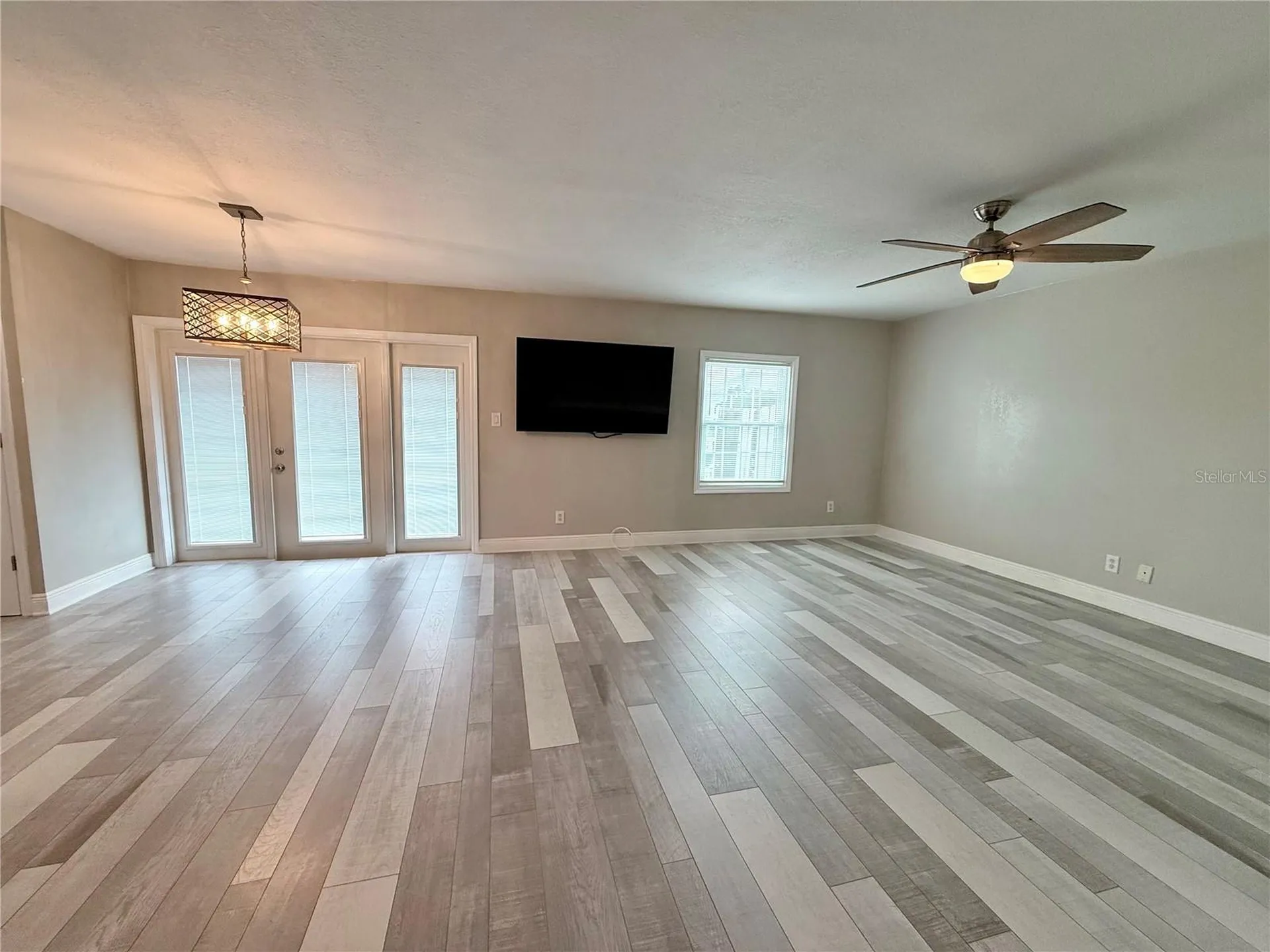 5075 Starfish Drive SE St Petersburg FL 33705