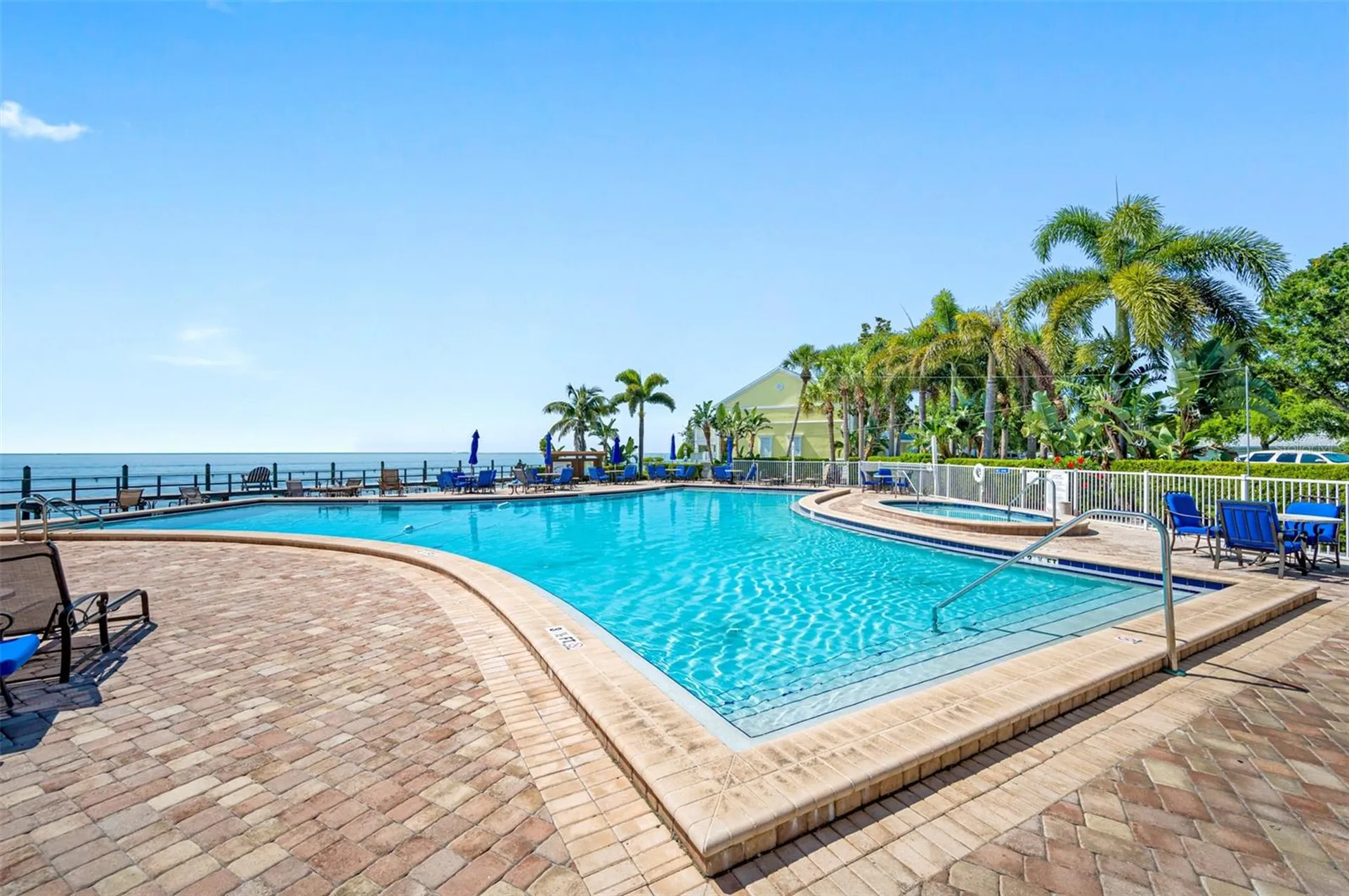 5075 Starfish Drive SE St Petersburg FL 33705