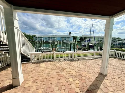 5075 Starfish Drive SE St Petersburg FL 33705