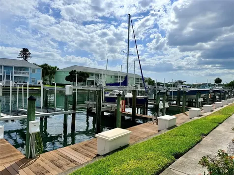 5075 Starfish Drive SE St Petersburg FL 33705