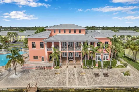5075 Starfish Drive SE St Petersburg FL 33705