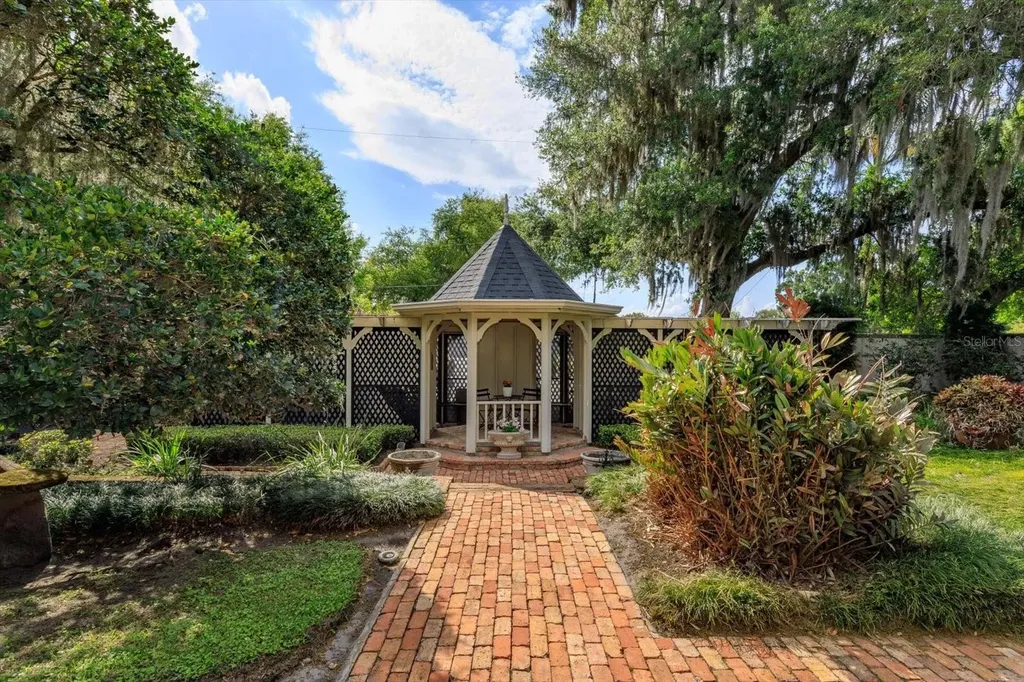 3620 Shamrock Court Orlando FL 32806