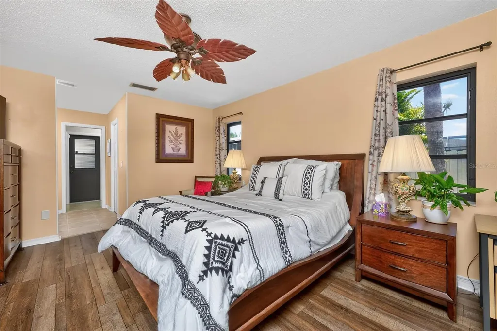 9340 Saint Catherine Avenue Englewood FL 34224