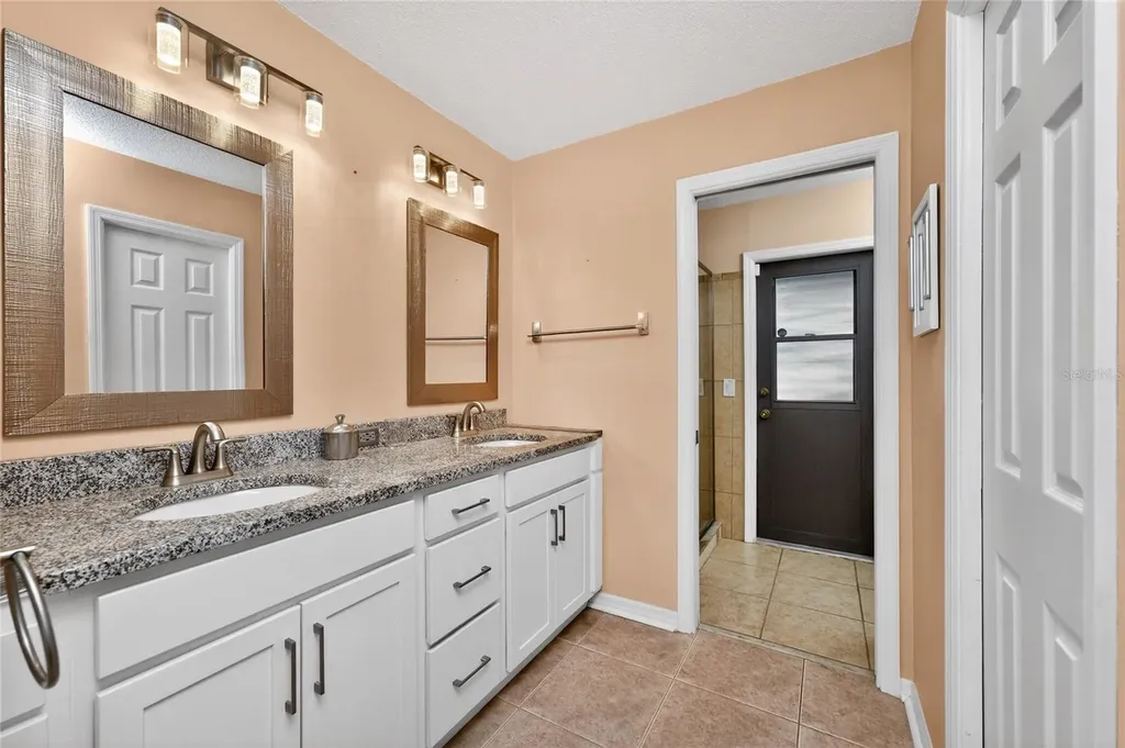 9340 Saint Catherine Avenue Englewood FL 34224