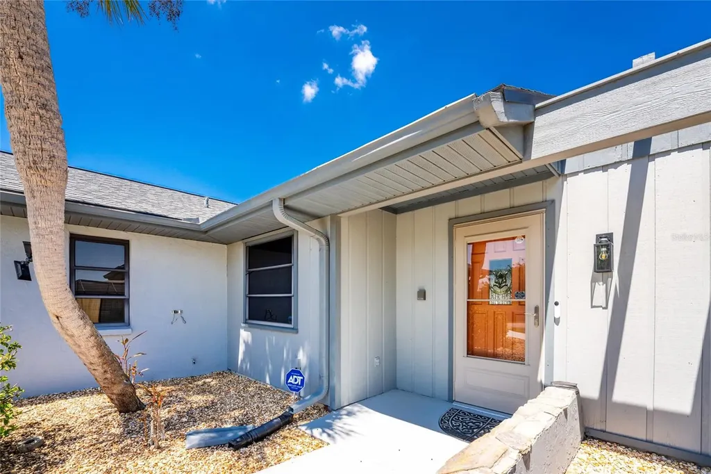 9340 Saint Catherine Avenue Englewood FL 34224