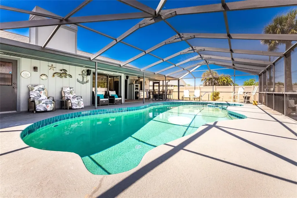 9340 Saint Catherine Avenue Englewood FL 34224