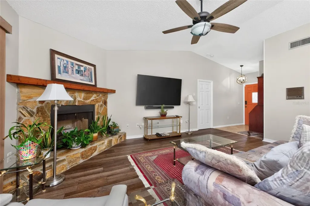 9340 Saint Catherine Avenue Englewood FL 34224