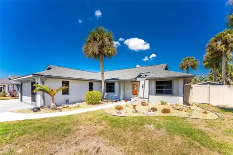 9340 Saint Catherine Avenue Englewood FL 34224