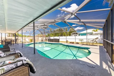 9340 Saint Catherine Avenue Englewood FL 34224
