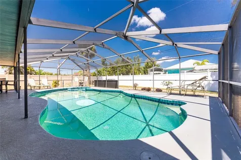 9340 Saint Catherine Avenue Englewood FL 34224