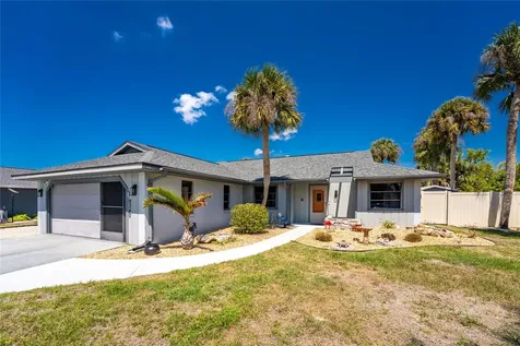 9340 Saint Catherine Avenue Englewood FL 34224
