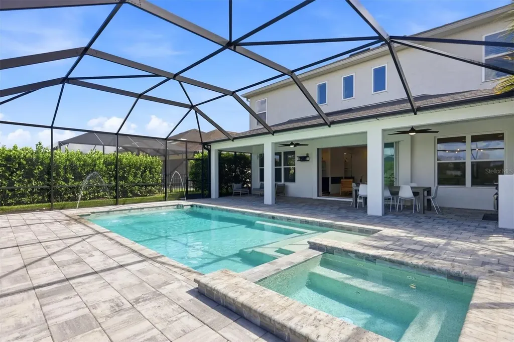 5732 Liatris Circle Sarasota FL 34238