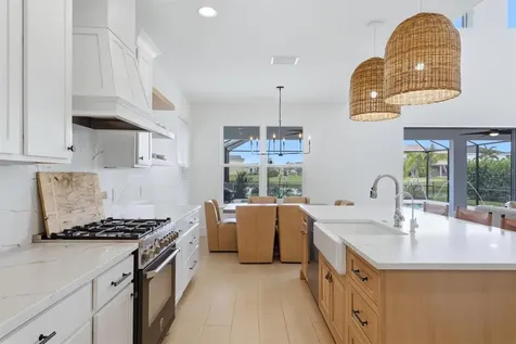 5732 Liatris Circle Sarasota FL 34238