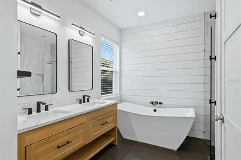 5732 Liatris Circle Sarasota FL 34238