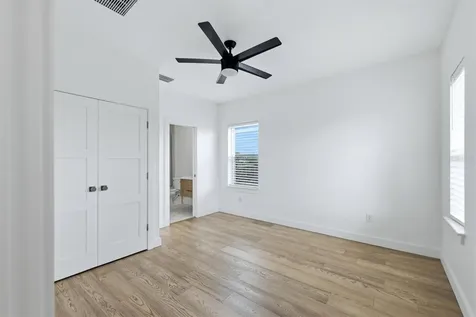 5732 Liatris Circle Sarasota FL 34238