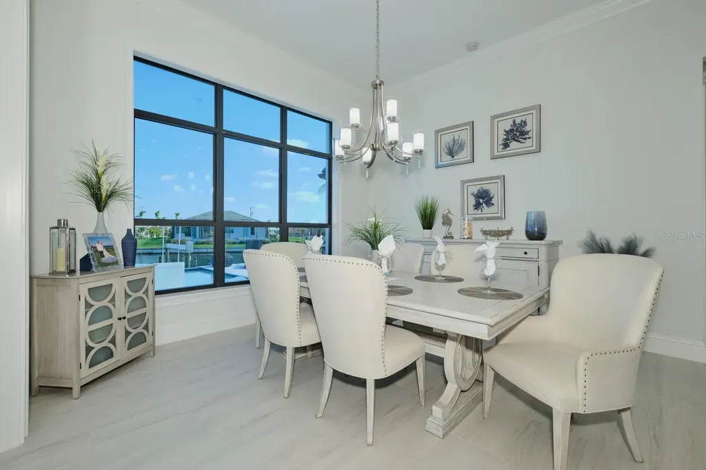 2203 SW 52nd Street Cape Coral FL 33914