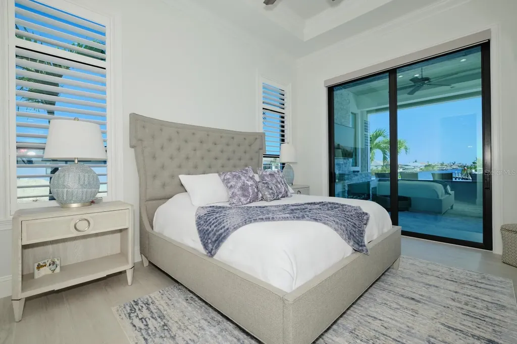 2203 SW 52nd Street Cape Coral FL 33914