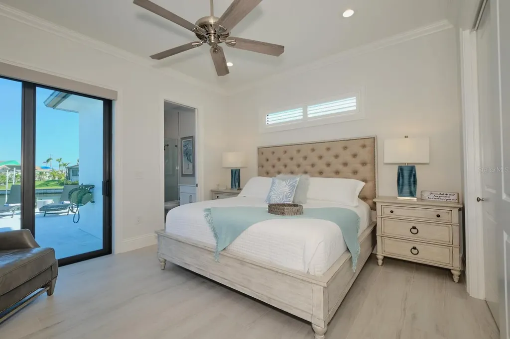 2203 SW 52nd Street Cape Coral FL 33914
