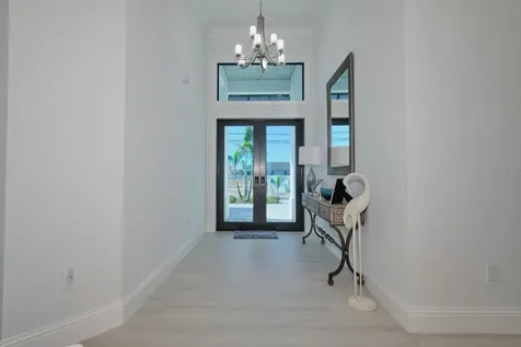 2203 SW 52nd Street Cape Coral FL 33914