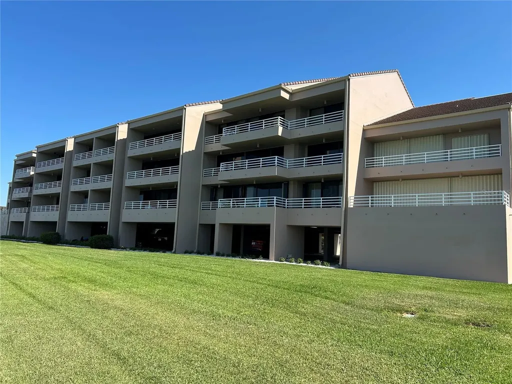 6260 Kipps Colony Court Gulfport FL 33707
