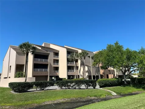 6260 Kipps Colony Court Gulfport FL 33707