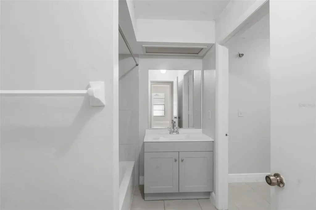 1912-1918 Crystal Grove Drive Lakeland FL 33801