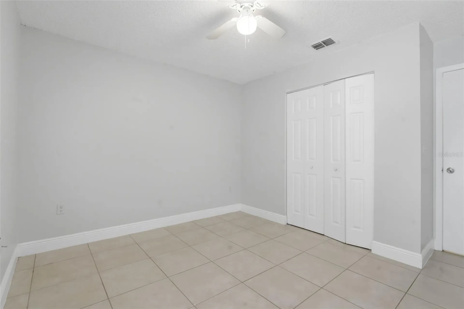 1912-1918 Crystal Grove Drive Lakeland FL 33801
