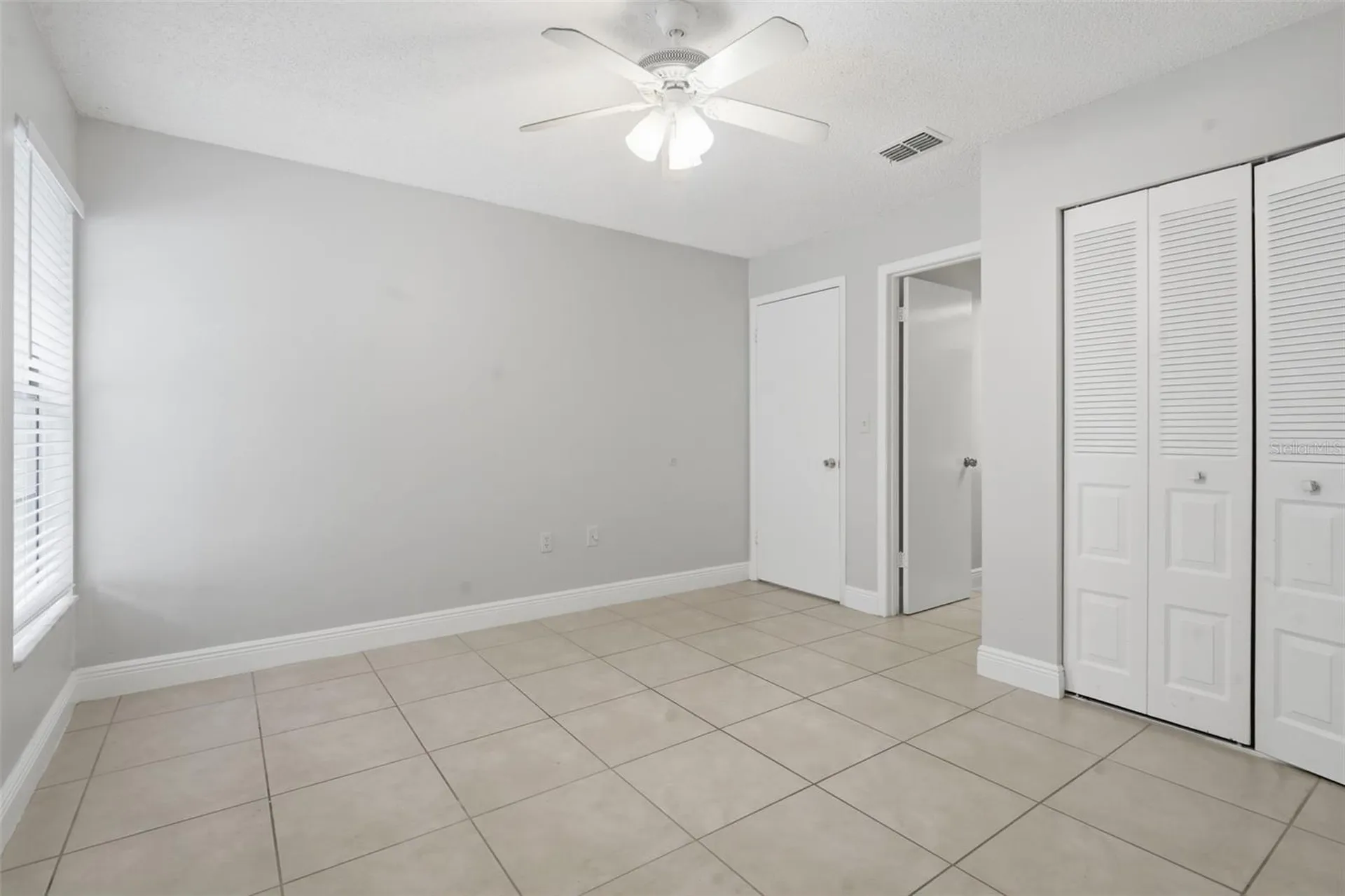 1912-1918 Crystal Grove Drive Lakeland FL 33801