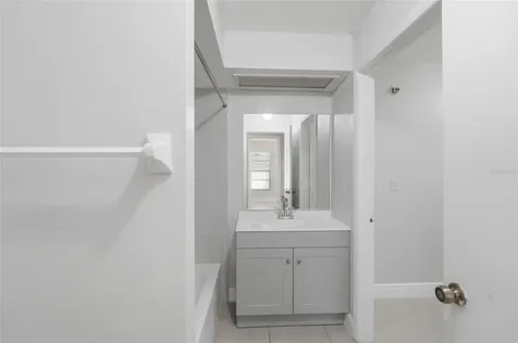 1912-1918 Crystal Grove Drive Lakeland FL 33801