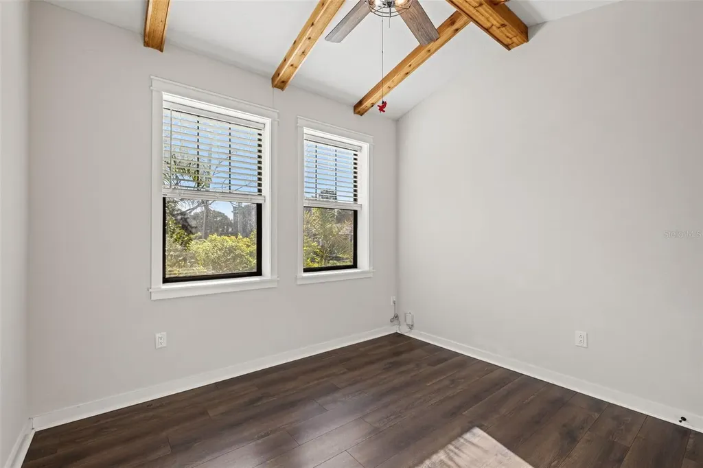 2820 N Central Court Tampa FL 33602