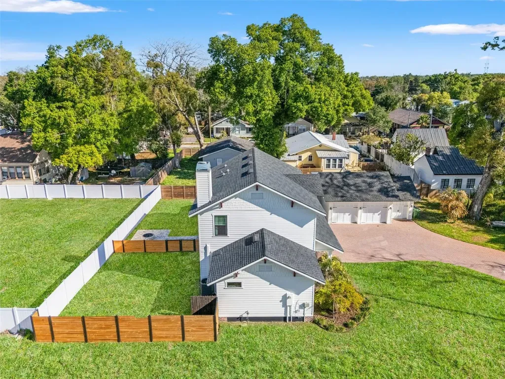 2820 N Central Court Tampa FL 33602