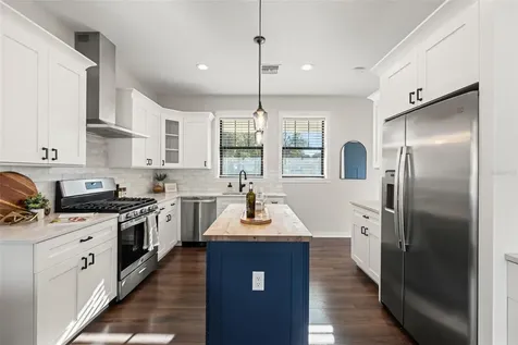 2820 N Central Court Tampa FL 33602