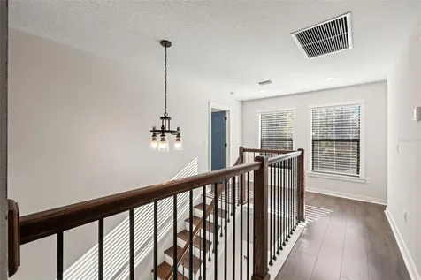 2820 N Central Court Tampa FL 33602
