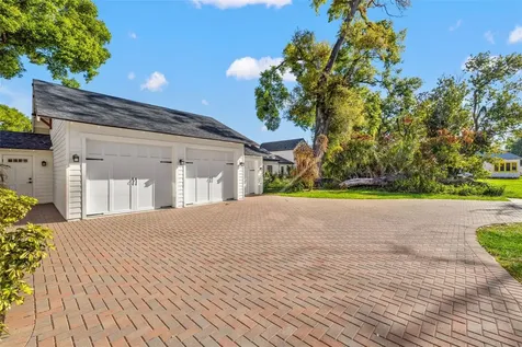 2820 N Central Court Tampa FL 33602