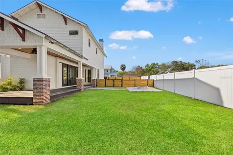2820 N Central Court Tampa FL 33602