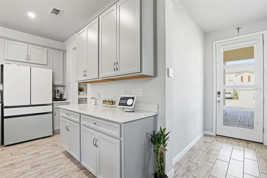 4220 Cloud Hopper Way Lutz FL 33559