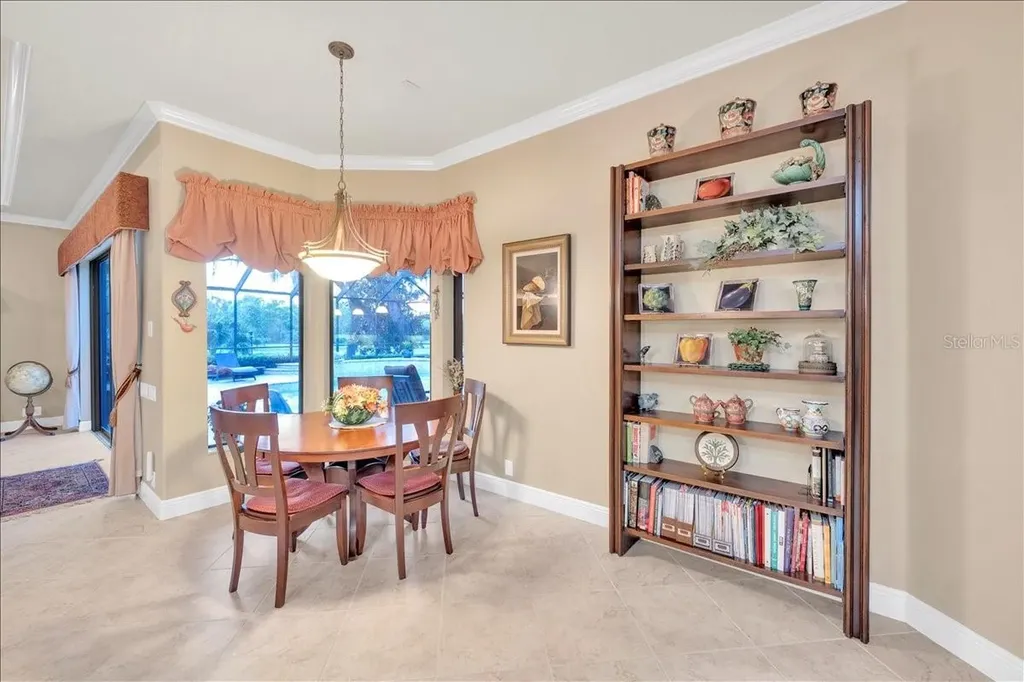 5702 Ternpark Drive Lithia FL 33547