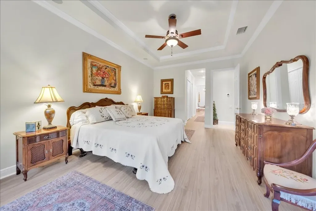 5702 Ternpark Drive Lithia FL 33547